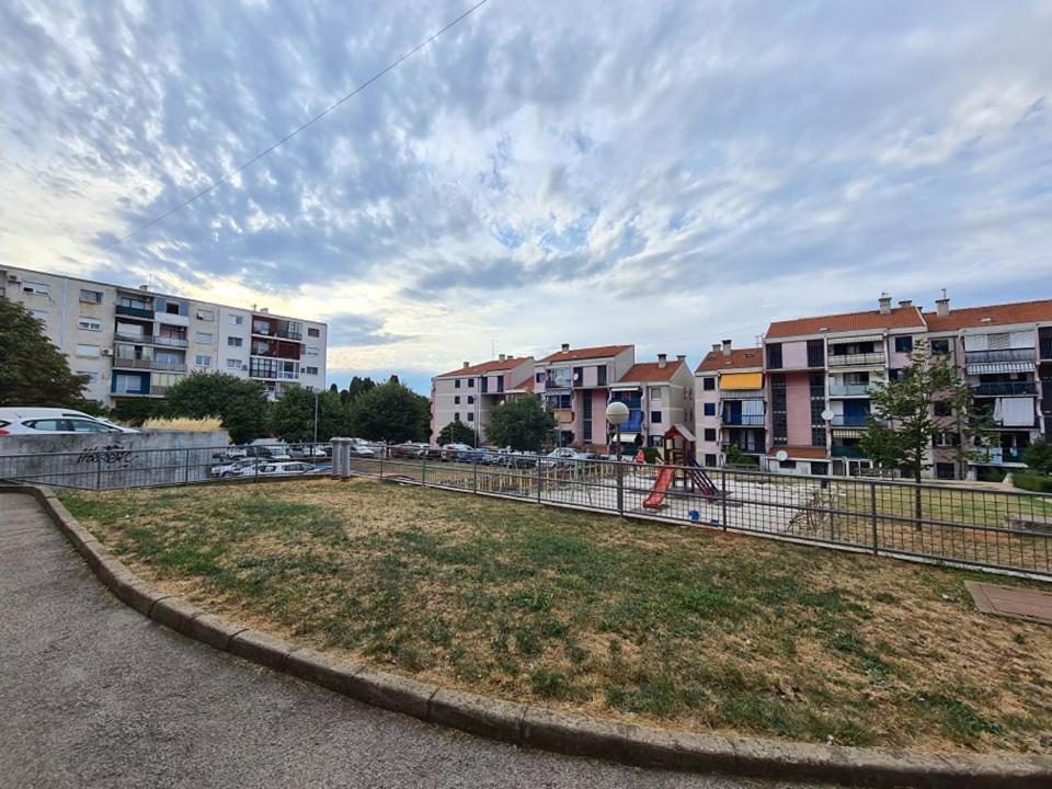 Valkane Beach Studio Apartment 普拉 外观 照片